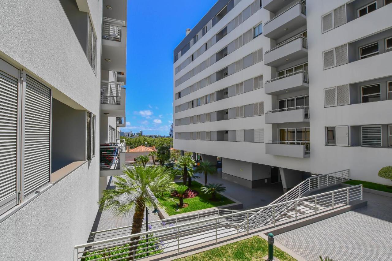 Apartamento Costa Do Sol 丰沙尔 外观 照片